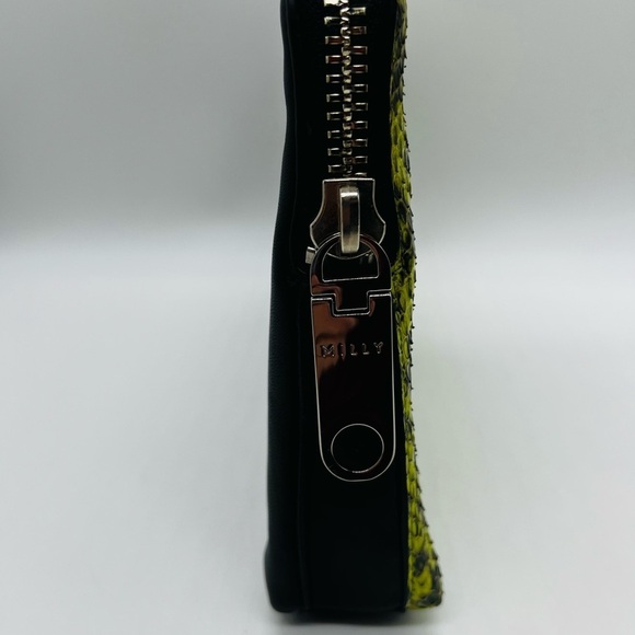 MILLY MCKENNA WATERSNAKE CLUTCH GREEN & BLACK - Picture 4 of 11